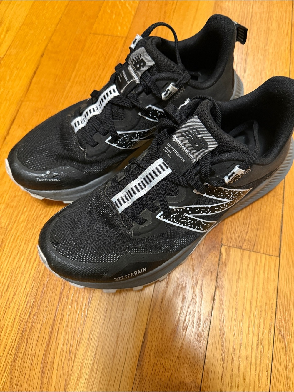 New Balance Women’s Dynasoft Nitrel v4 Trail Running Shoes